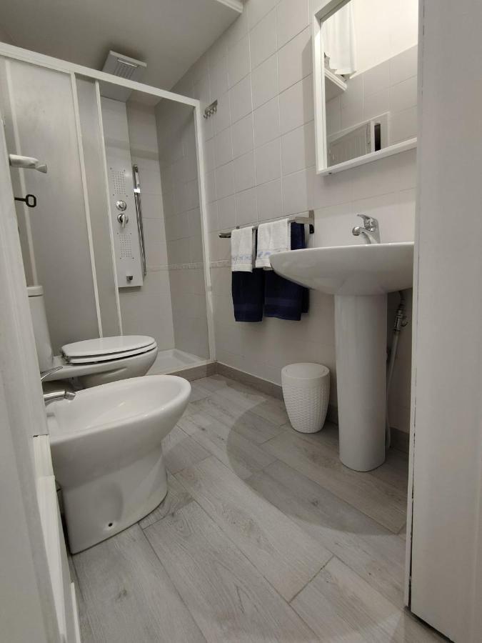 Apartments For Rent Катания Екстериор снимка