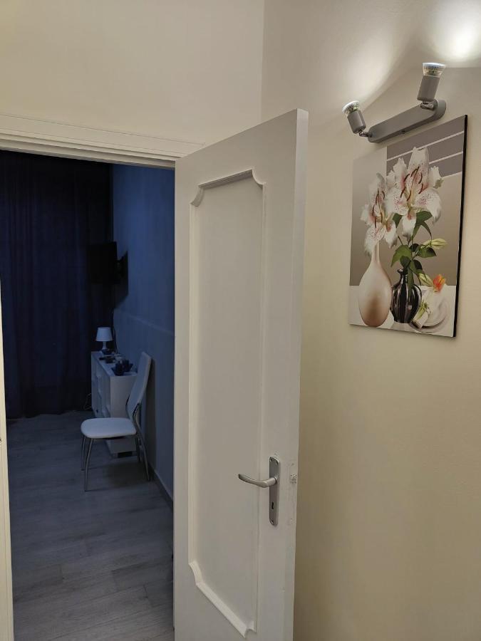 Apartments For Rent Катания Екстериор снимка